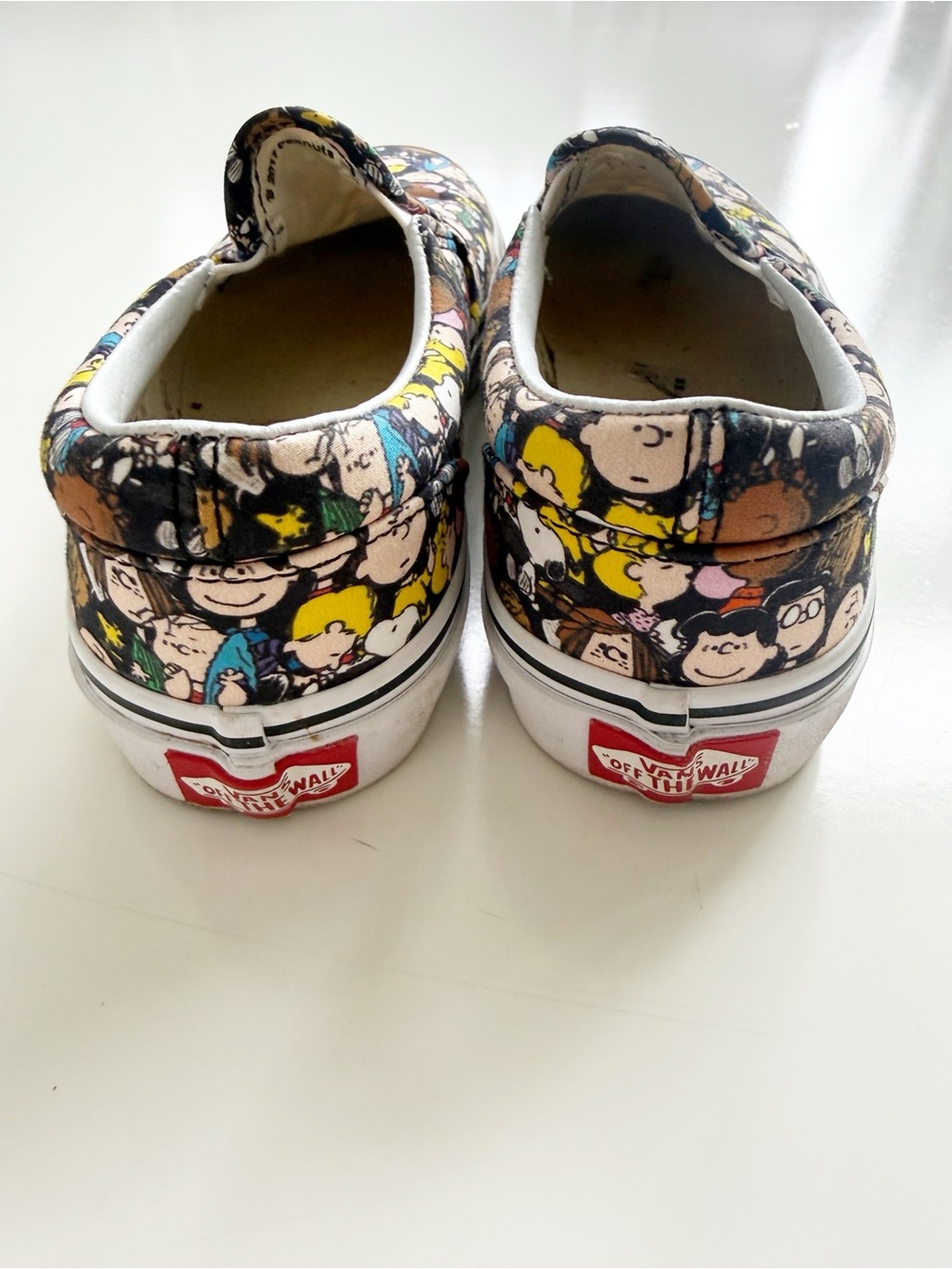 VANS x Peanuts Slip On Sneakers size 3 - Picture 4 of 6
